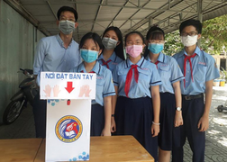 Video: Học sinh lớp 9 sáng chế máy rửa tay tự động giá chỉ 350.000 đồng