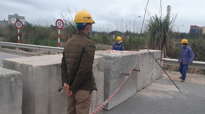 Thủ tướng yêu cầu bãi bỏ các biện pháp ngăn cấm qua lại các địa phương