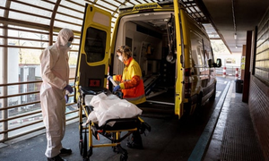 Cập nhật Covid-19: Mỹ không chờ phép màu chặn đại dịch