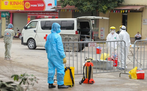 Phong toả khu vực có ca bệnh Covid-19 sau 23 ngày trở về từ ổ dịch Bạch Mai