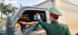 Bắc Ninh kiểm soát chặt người vào tỉnh, hàng trăm ô tô, xe máy phải quay đầu