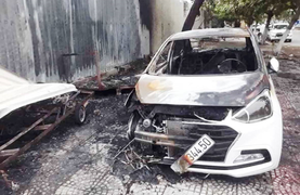 Truy tìm người đốt vàng mã làm cháy ô tô ở Đà Nẵng