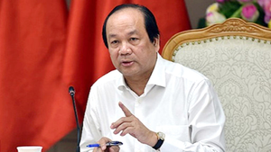 Bộ trưởng Mai Tiến Dũng: Dân chủ quan, đổ ra đường tụ tập rất nguy hiểm