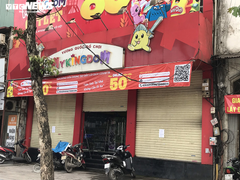 Nhiều hàng quán 'ngoài đóng, trong mở', lách luật giữa lệnh cách ly