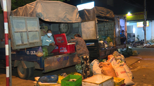 Nguy cơ lây nhiễm COVID-19 tại chợ đầu mối ở Đắk Lắk