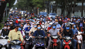 Hà Nội, TP.HCM đừng làm nửa vời kẻo công lao của toàn xã hội thành công cốc