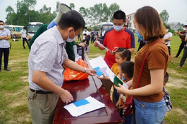 Lập 2 sòng bài sát phạt nhau trong khu cách ly ở Quảng Bình