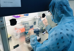 Trắng đêm chạy đua xét nghiệm COVID-19 ở Viện Pasteur TP.HCM