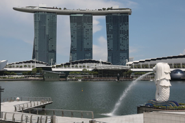 Singapore: Hình ảnh tương phản trước và sau lệnh phong tỏa ngừa Covid-19