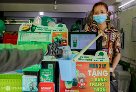 Video: Những cách bán hàng độc đáo trong dịch COVID-19 