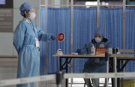 Trung Quốc: Người nước ngoài vi phạm lệnh cách ly có thể bị ‘cấm cửa’ 10 năm