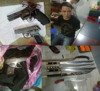 Phá sới bạc tại tiệm cầm đồ, phát hiện nhiều súng, dao và mã tấu