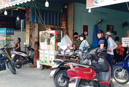 Đà Nẵng: Nhiều quán cà phê bán “chui”, khách không giữ khoảng cách