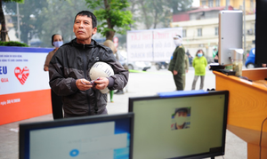 Áp dụng công nghệ nhận diện khuôn mặt để phát gạo cho người nghèo