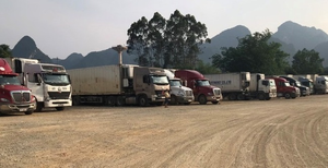 Hàng hóa bắt đầu ùn ứ tại các cửa khẩu ở Cao Bằng