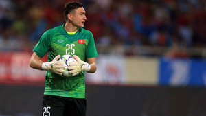 Muốn Văn Lâm dự AFF Cup 2020,HLV Park Hang Seo phải hỏi ý Muangthong Utd