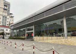 Các hãng ôtô tại Việt Nam làm gì trong mùa dịch?