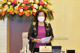 Chủ tịch Quốc hội: Cách ly xã hội nhưng không để chậm trễ, ách tắc công việc