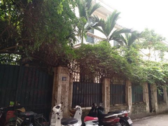 Cựu quan chức chây ì trả nhà công vụ: Buông liêm sỉ để bám chặt túi tham