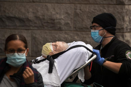 Đại dịch COVID-19 ngày 21/4: Trump ước tính 50.000-60.000 người Mỹ thiệt mạng