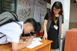 TP.HCM yêu cầu giáo viên không được bán sổ bảo hiểm xã hội