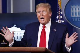 Mỹ tạm ngừng cấp 'thẻ xanh' 60 ngày 