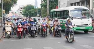 TP.HCM nới lỏng dịch vụ không thiết yếu từ ngày mai