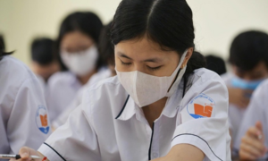 Thay đổi phương án thi THPT, học sinh lo lắng bị gia tăng áp lực thi cử