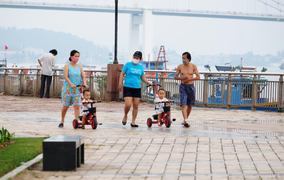 Nhịp sống sôi động ở Đà Nẵng trong ngày đầu hết cách ly toàn xã hội