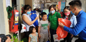 NutiFood tổ chức chương trình '1 triệu ly sữa' cho trẻ em nghèo trong mùa dịch