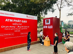 ATM phát gạo miễn phí 'Gửi yêu thương – Thay lời muốn nói'