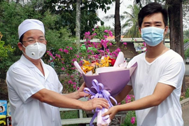 Thêm một bệnh nhân COVID-19 khỏi bệnh, Việt Nam chữa khỏi 225 trường hợp