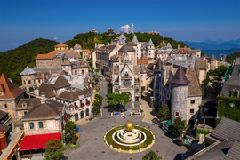 Bà Nà vẫn đẹp lộng lẫy trong kỳ 'ngủ đông'