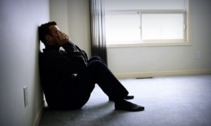 Quá buồn tủi khi bố mẹ ban phát tình thương không đều