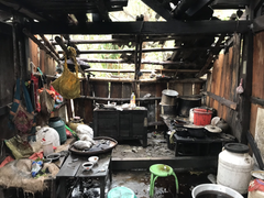 Thủ tướng: Huy động lực lượng giúp người dân khắc phục hậu quả mưa đá, giông lốc