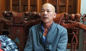 Ông ngoại cháu bé bị tài xế xe tải cán chết rồi giấu xác: 'Tôi hỏi, nó còn chối'