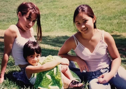 Cô con gái từng được giấu kín suốt 25 năm của ca sĩ Phi Nhung