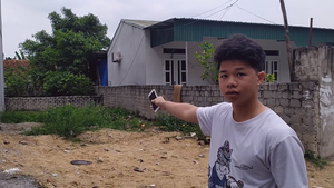 Video: Hàng xóm chỉ hiện trường cháu bé bị tài xế xe tải cán chết rồi giấu xác