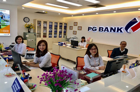 Lãi PGBank giảm mạnh, nợ xấu tăng nhẹ