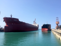 Điểm sáng của ngành dầu khí trong khủng hoảng kép