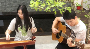 Video: Con gái ca sĩ Trọng Tấn trổ tài chơi đàn bầu