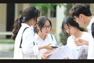 Nhiều trường đại học tuyển sinh riêng sẽ có bài thi, bài luận mẫu