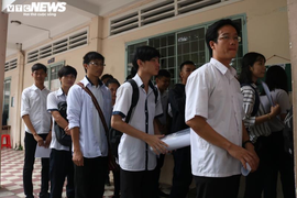 TP.HCM cho học sinh từ Tiểu học tới THPT đi học lại từ 4/5