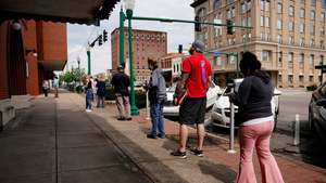 40 triệu người Mỹ có thể thất nghiệp vì COVID-19