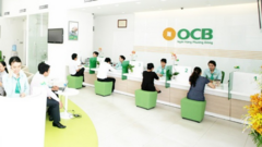 Thu nhập của nhân viên ngân hàng nào thấp nhất?