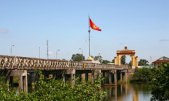 Ngắm cầu Hiền Lương - 'nhân chứng' lịch sử của khát vọng thống nhất đất nước