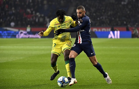 Mất trắng tiền bản quyền, giải Pháp vay 200 triệu euro cứu 17 CLB khỏi phá sản