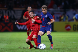 Kiatisak: Thái Lan phải thắng hết Đông Nam Á, không chỉ tuyển Việt Nam