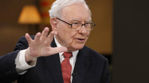 Tỷ phú Warren Buffett: Không nên đổ tiền vay để đầu tư lúc này