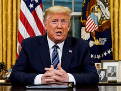 Tổng thống Trump: COVID-19 là cuộc tấn công tồi tệ nhất trên đất Mỹ